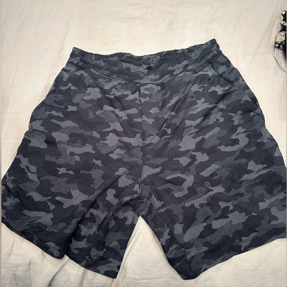 Men’s Lululemon Athletic Shorts